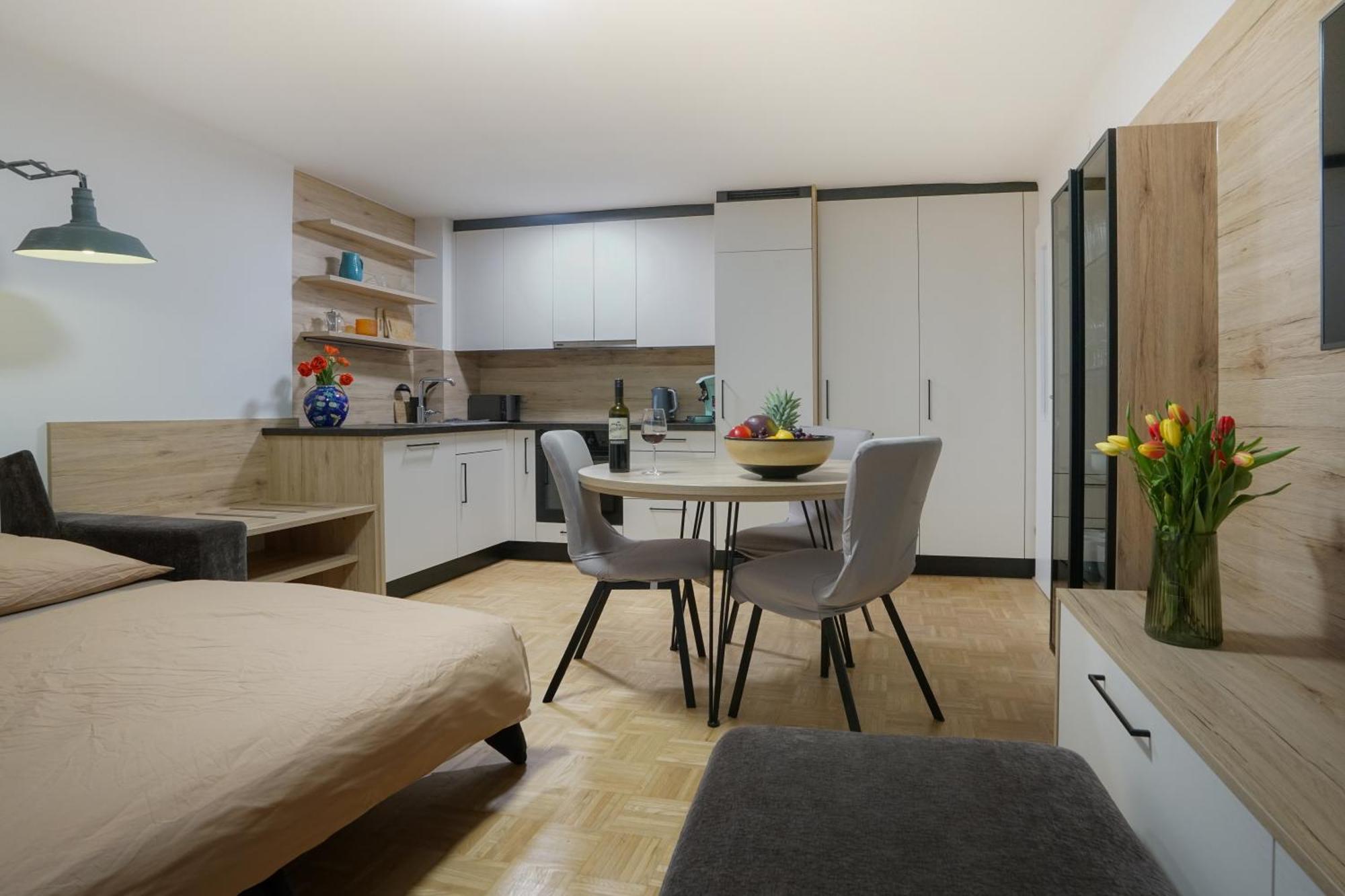 Modern Apartment, Full Kitchen, For 6 Gmunden Exterior photo